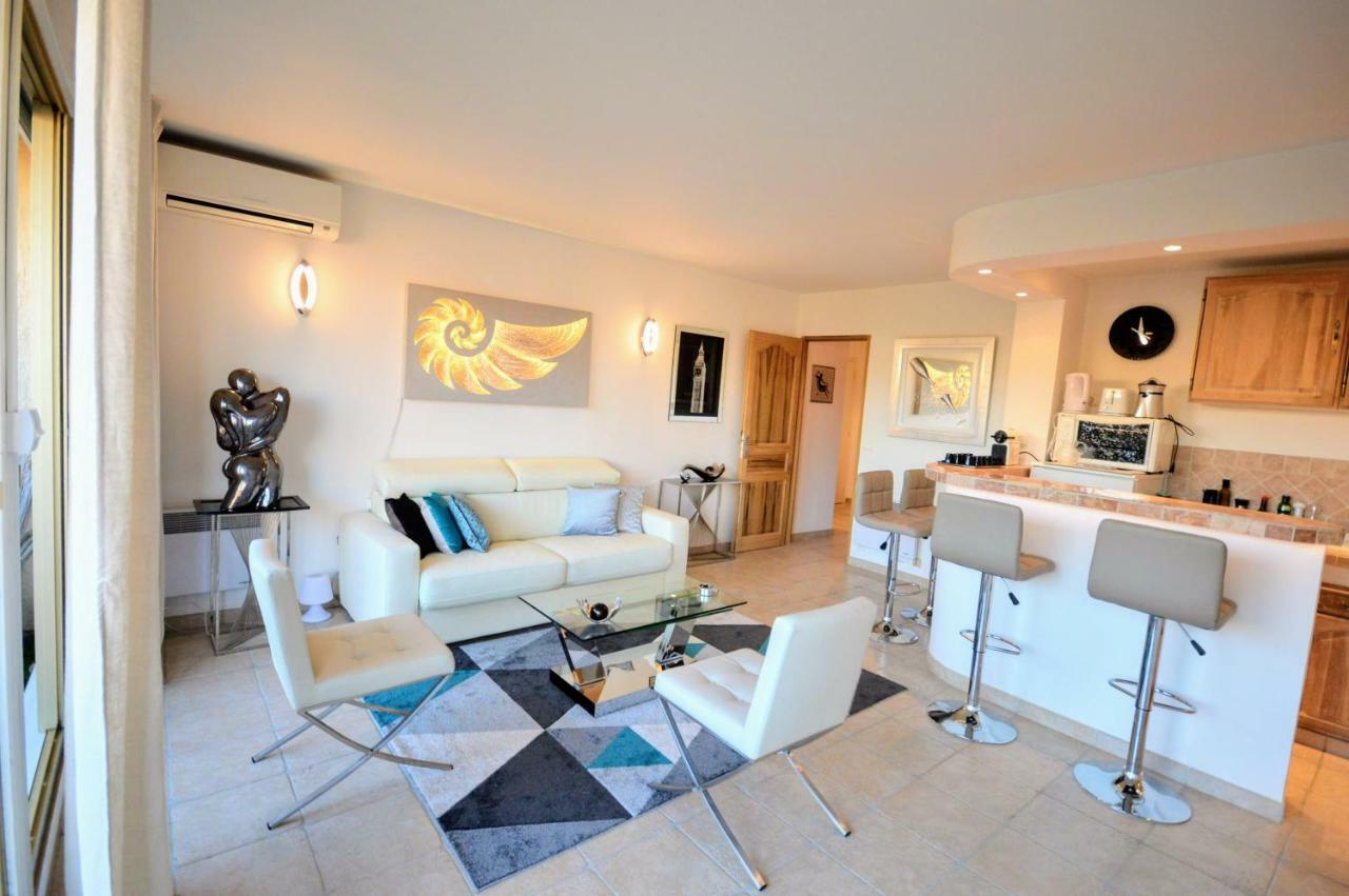 Апартаменты Saint Tropez Sea View Penthouse Экстерьер фото