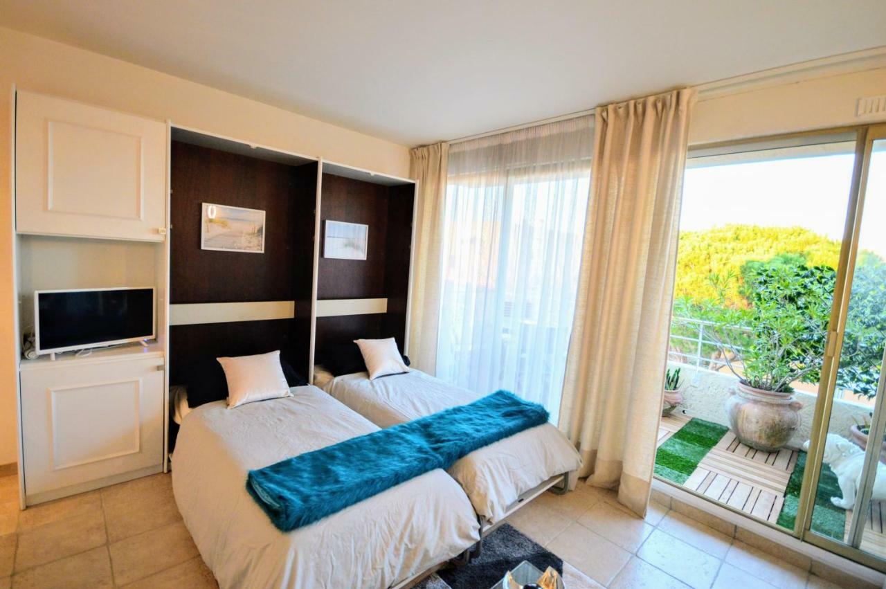 Апартаменты Saint Tropez Sea View Penthouse Экстерьер фото